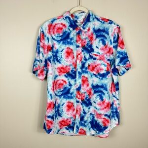 Crown & Ivy Button Up Mens Large Short Sleeve Cabana Tie Dye Red White Blue Top